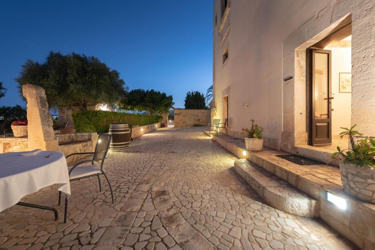 Affittacamere Relais Torre Marabino Ispica Esterno foto