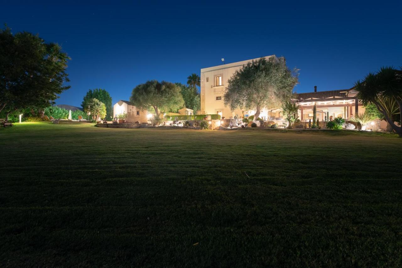 Affittacamere Relais Torre Marabino Ispica Esterno foto